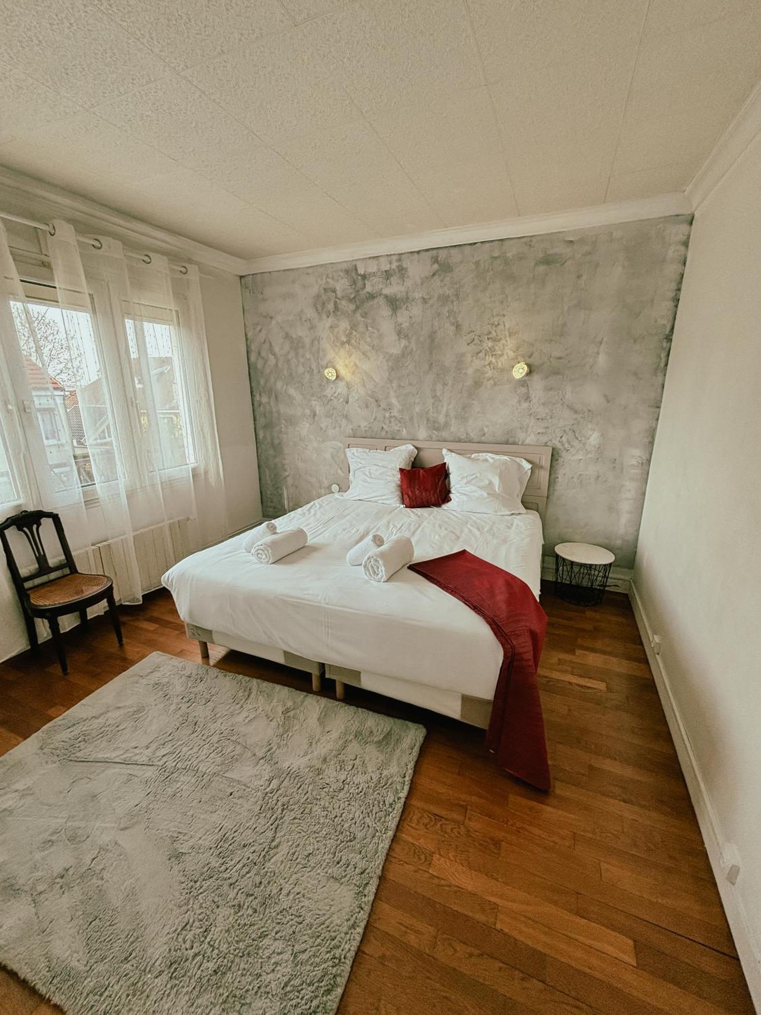 Duplex Avec Jardin - Proche Paris - Disneyland - Rer - Noisy-le-Grand Buitenkant foto