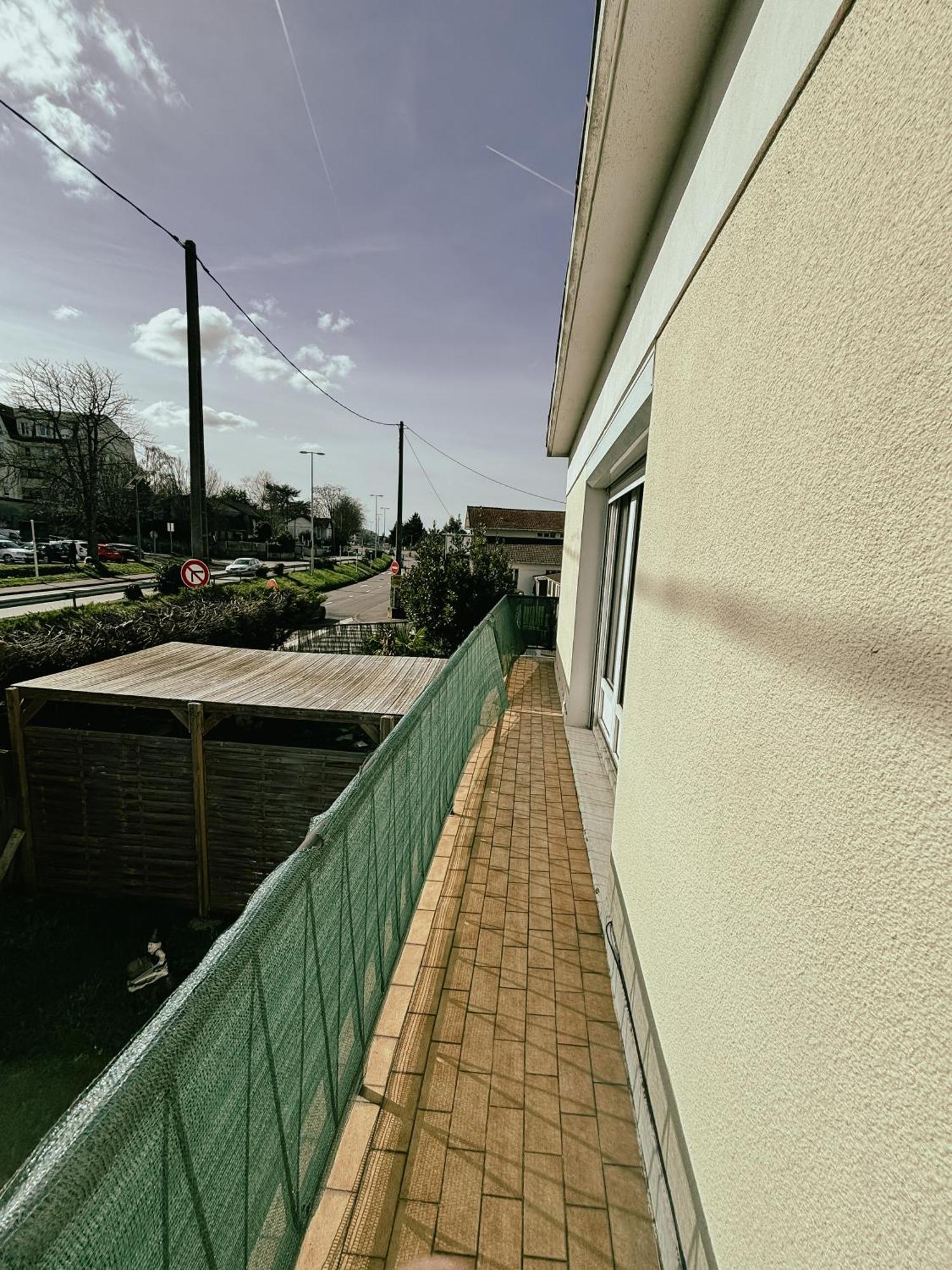 Duplex Avec Jardin - Proche Paris - Disneyland - Rer - Noisy-le-Grand Buitenkant foto